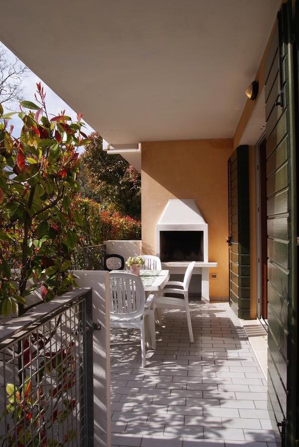 Appartamenti Villa Paola-Pochi Passi Dal Mare-Zona Piazza Aurora-리도 디 예솔로 외부 사진